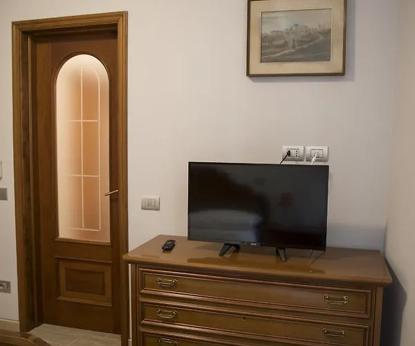 卡梅里迪格奥酒店 招待所 3*